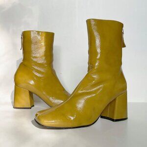 About Arianne Nico Soller Green Leather Boots – Women’s Size 8.5